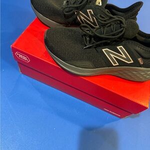 New Balance Black Sneakers
